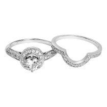 Ladies Diamond Ring / 14 Kt W